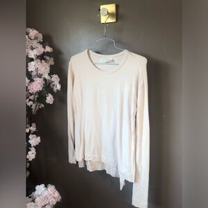 Cale top blouse long sleeve in cream